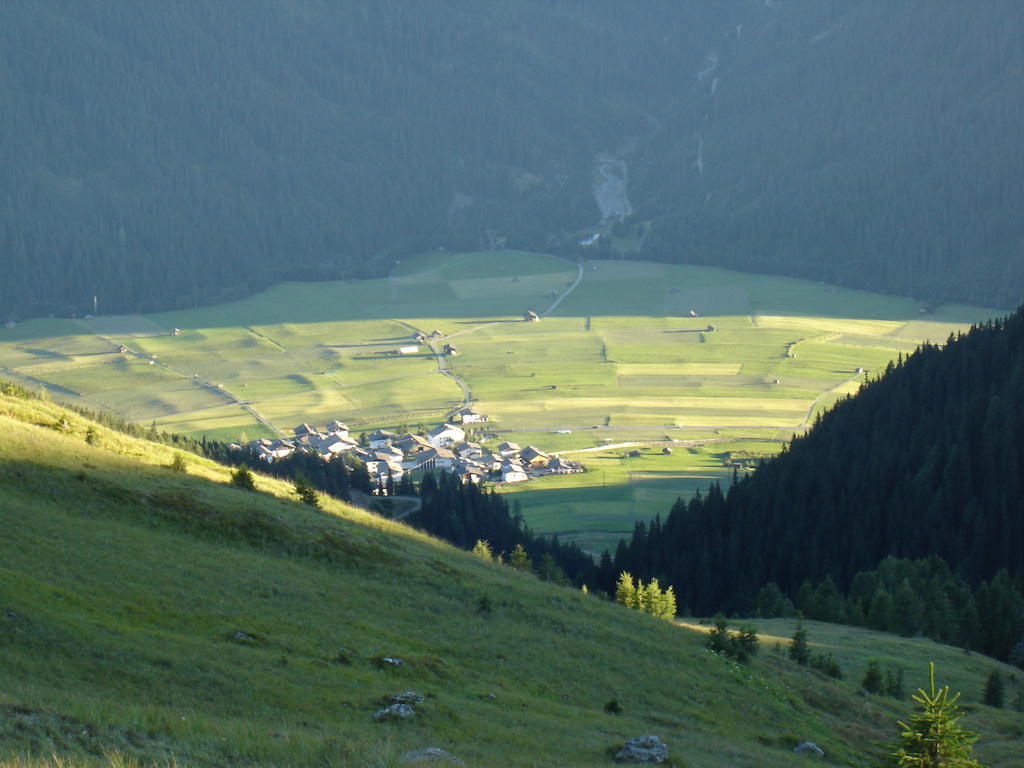 Gastehaus Obererlacher Obertilliach Exterior foto