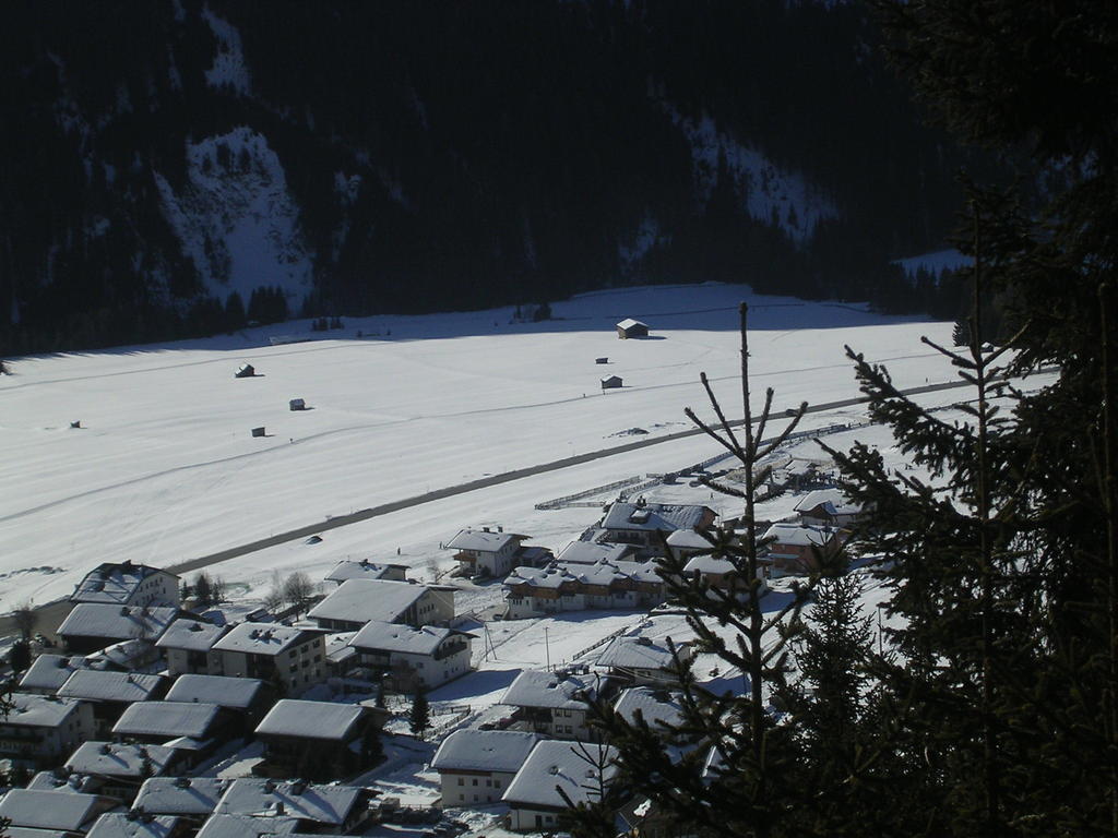 Gastehaus Obererlacher Obertilliach Exterior foto